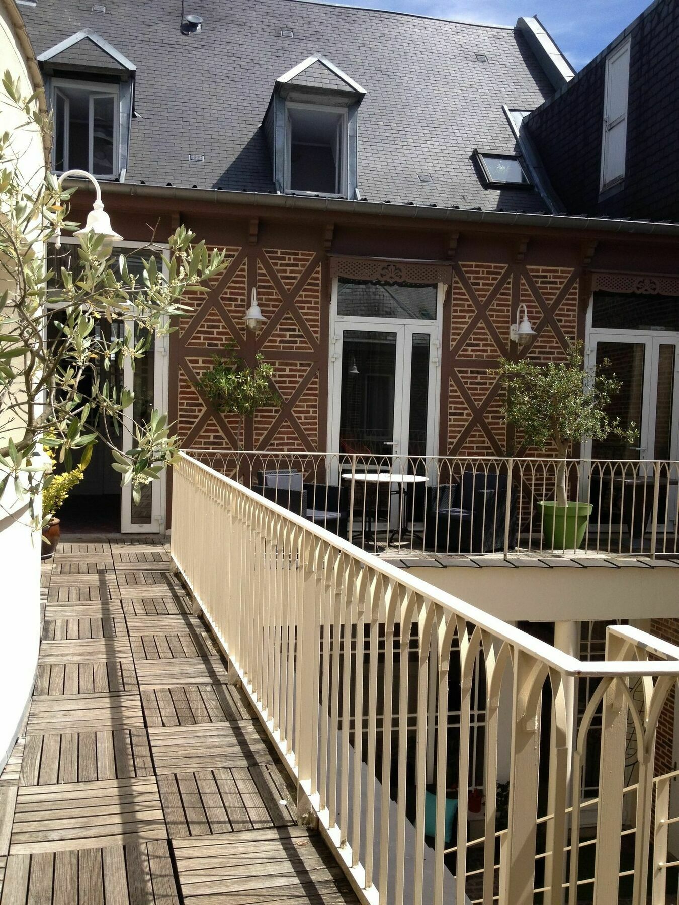 Hotel Le Prieure Et La Residence Amiens Zewnętrze zdjęcie